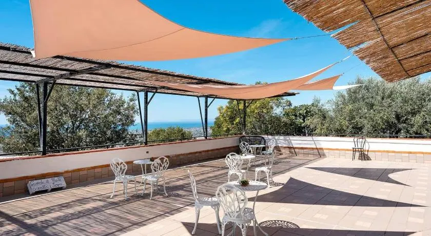 La Fiesta House - Image 1