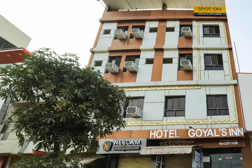 Hotel O Goyal's Inn - Image 1