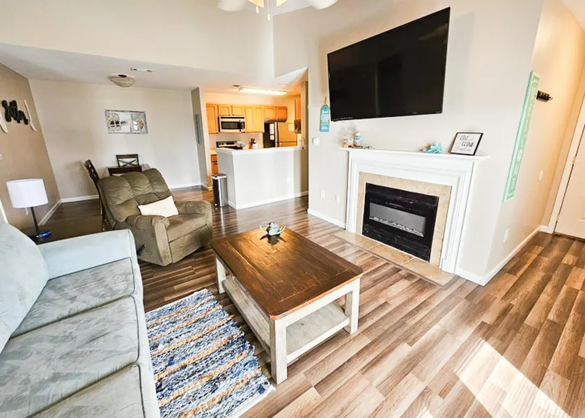 2br/2ba Full Condo w/ Pool & Gym, Sleeps 6 - Image 1
