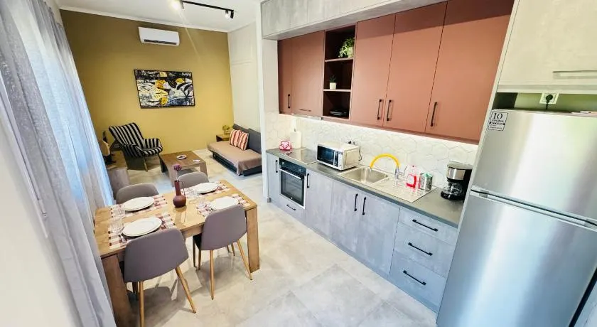 Fully Renovated apartment in the heart of Chios - Image 1