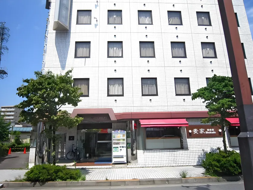 Hotel Thirty Miles - Image 1