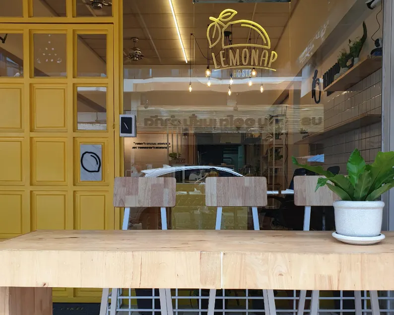 Lemonap Hostel - Image 1
