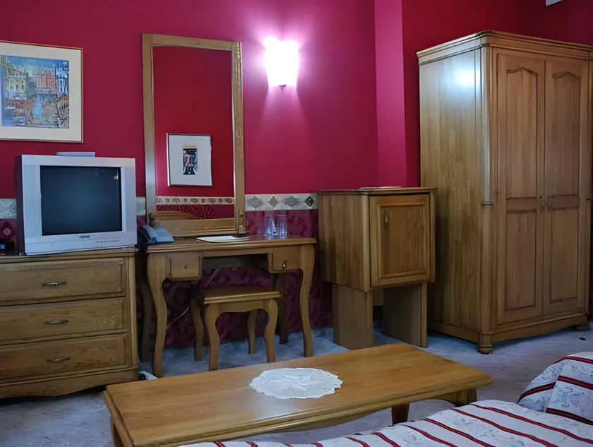 Hotel Odeon - Image 1