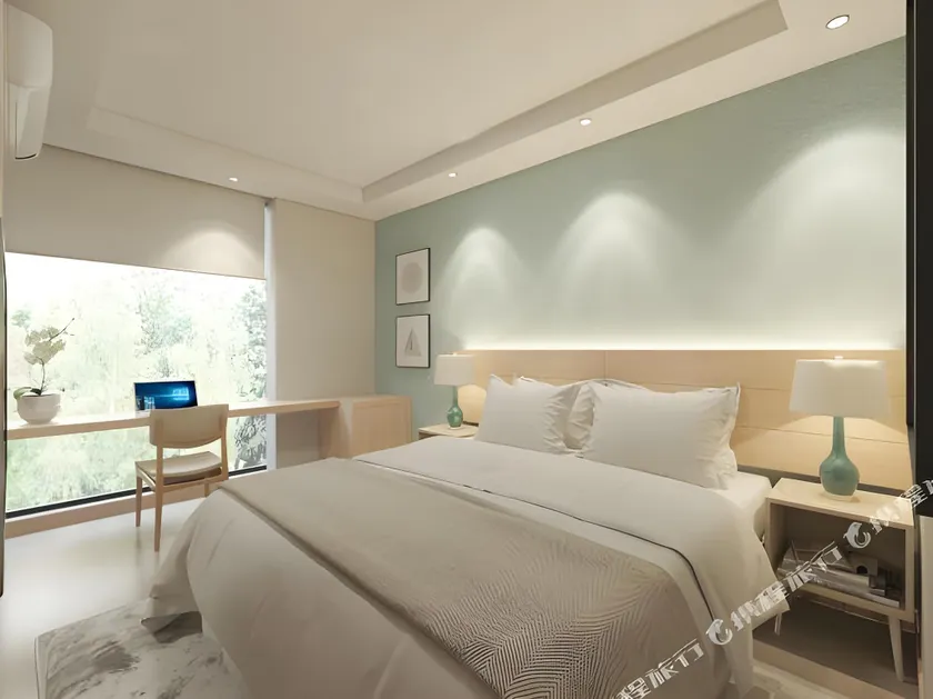 Eightin Hotel Sudirman Jakarta - Image 1