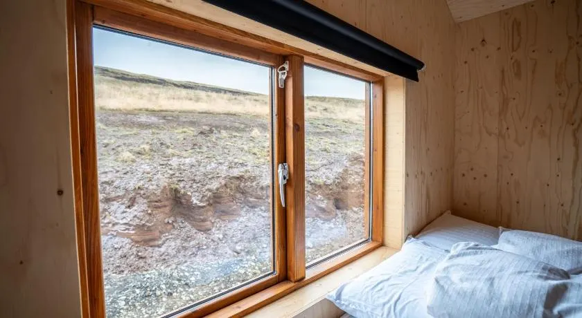 Paradise Cottages - Image 1