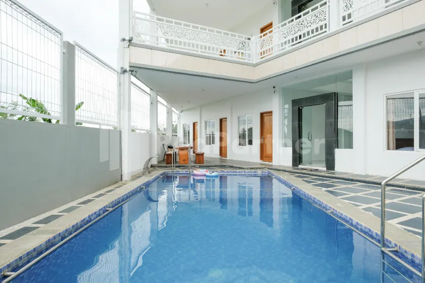 Sazara Hotel Batu - Image 1