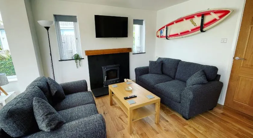 Mary Cottage, Braunton, Devon - Image 1