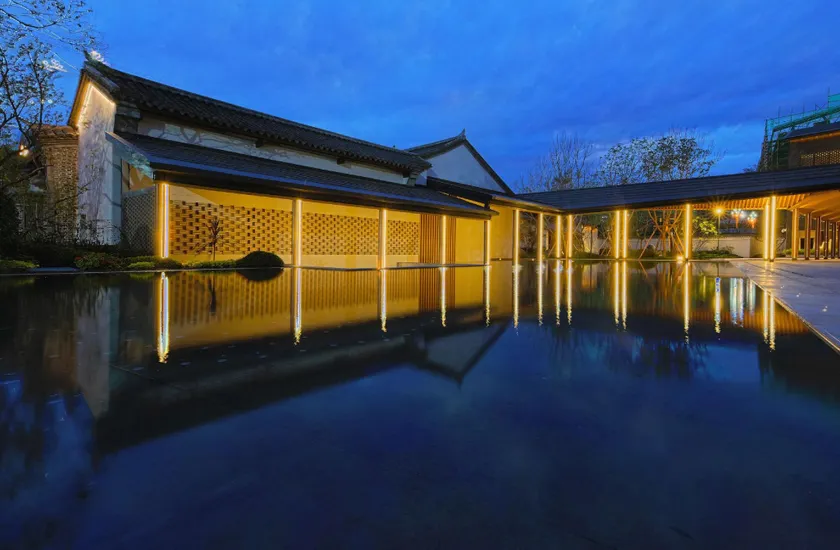 Xichang Qionghai General's Mansion Night Mooring Junting Hotel - Image 1