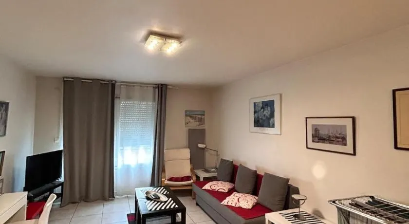31 Bd De Launay - Image 1