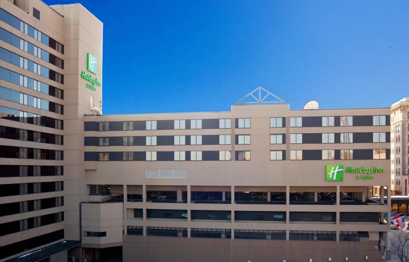Holiday Inn & Suites Duluth-Downtown by IHG - Image 1