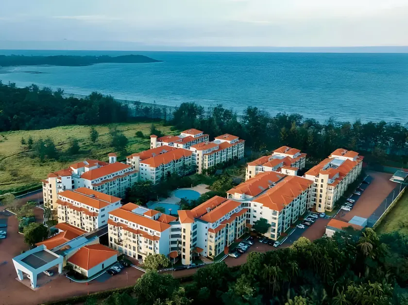 Desaru Beach Resort Family5Pax Suite E3 Ground Floor Near Pool - Image 1