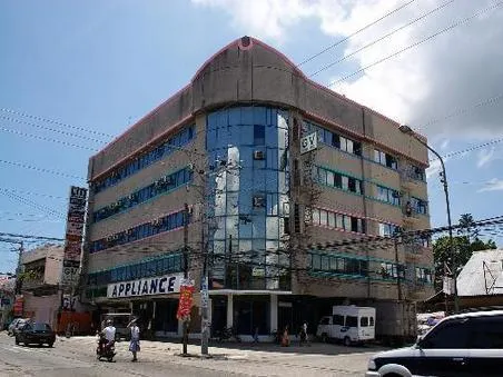 GV Hotel - Tacloban - Image 1