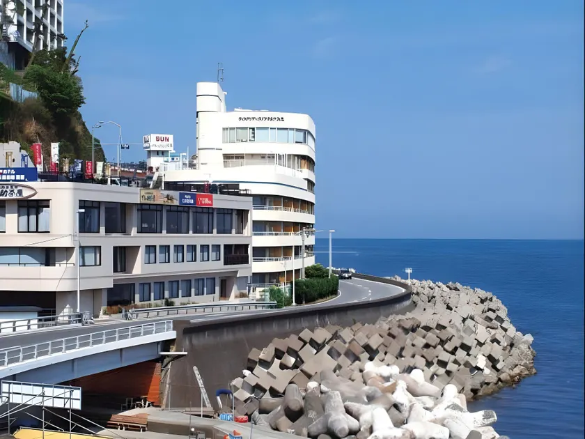 Atami Onsen Hotel Sunmi Club Bekkan - Image 1