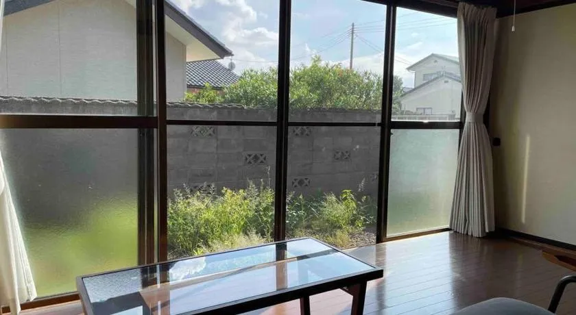 昭和の家ume 平屋の一棟貸切 - Image 1
