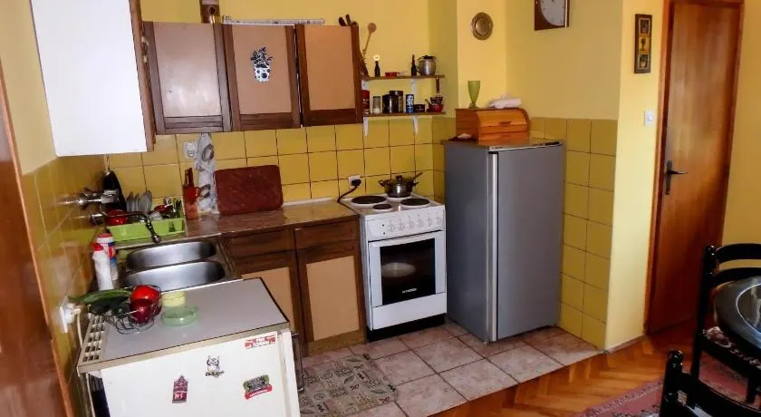 Guest house Little Heaven - Image 1