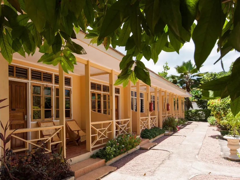 Chez Marston - Image 1