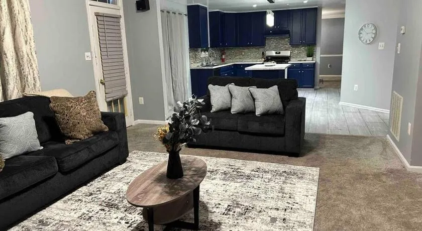 Blissful Abode near Washington DC - Image 1