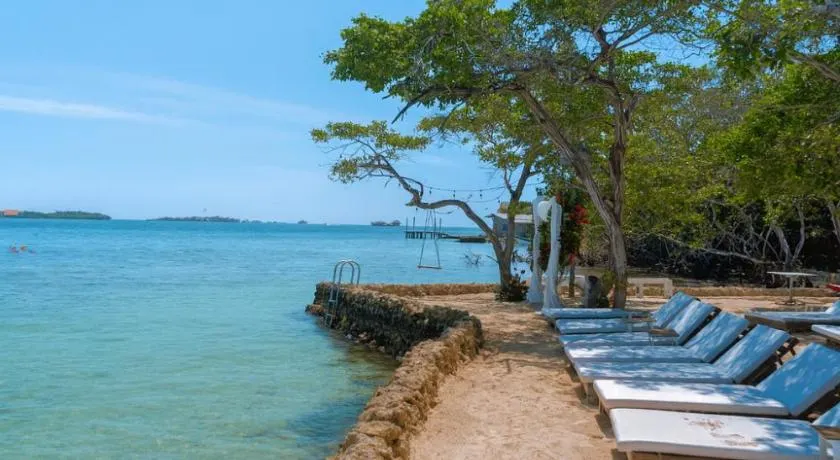 Fragata Island House - Image 1