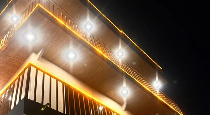 Mountain View cafe - Image 1