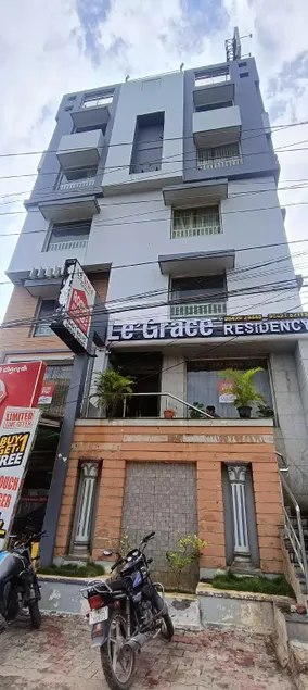 Le Grace Apollo - Image 1