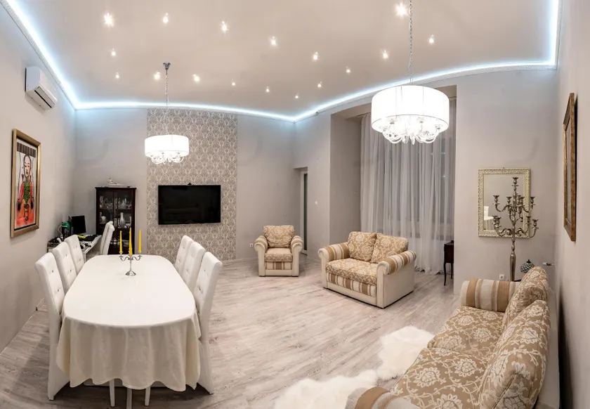 Sky Apartment - Image 1