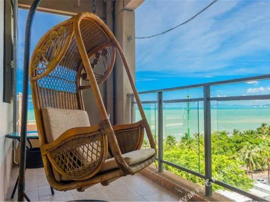 Sanya  Seahaven Holiday  Apartment (Sanya Bay Haiyue Plaza Branch) - Image 1