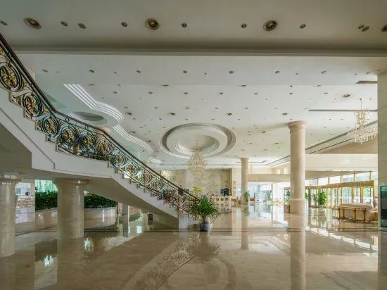 King & Queen Garden Hotel - Image 1