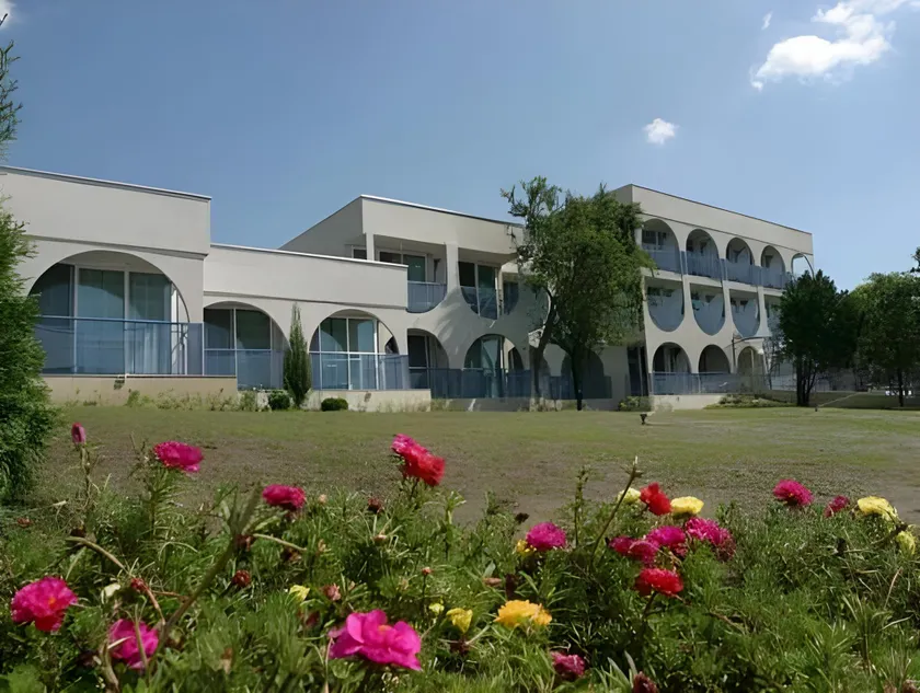 White Lagoon Resort - All Inclusive - Image 1