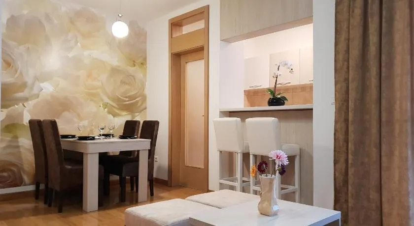 Apartman KEJ free parking - Image 1