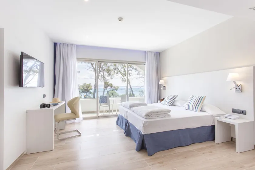 Hotel Seasun Far - Image 1