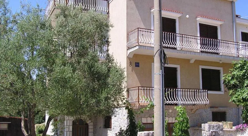 Apartments Vrban - Image 1