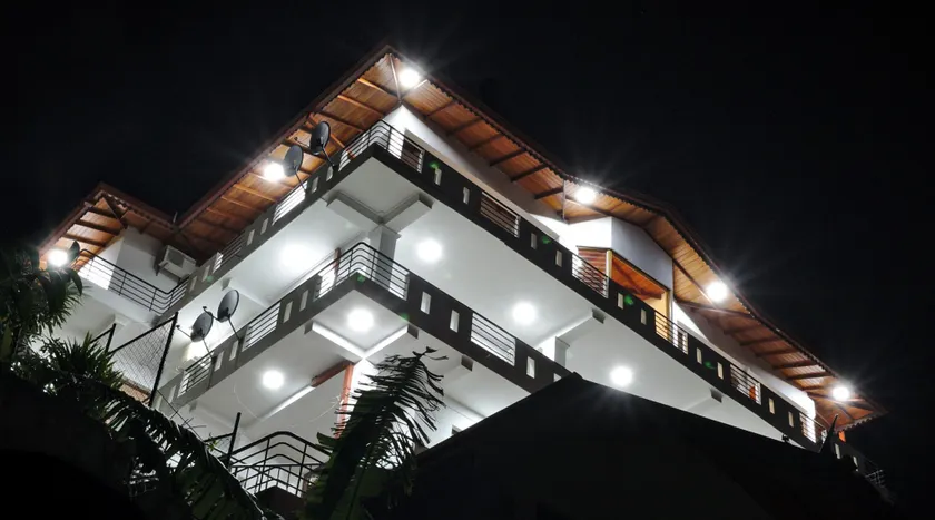 Kandyan Bluestar Villa - Image 1