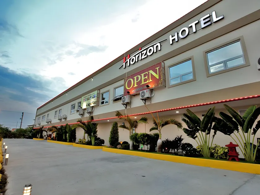 Horizon Hotel - Image 1