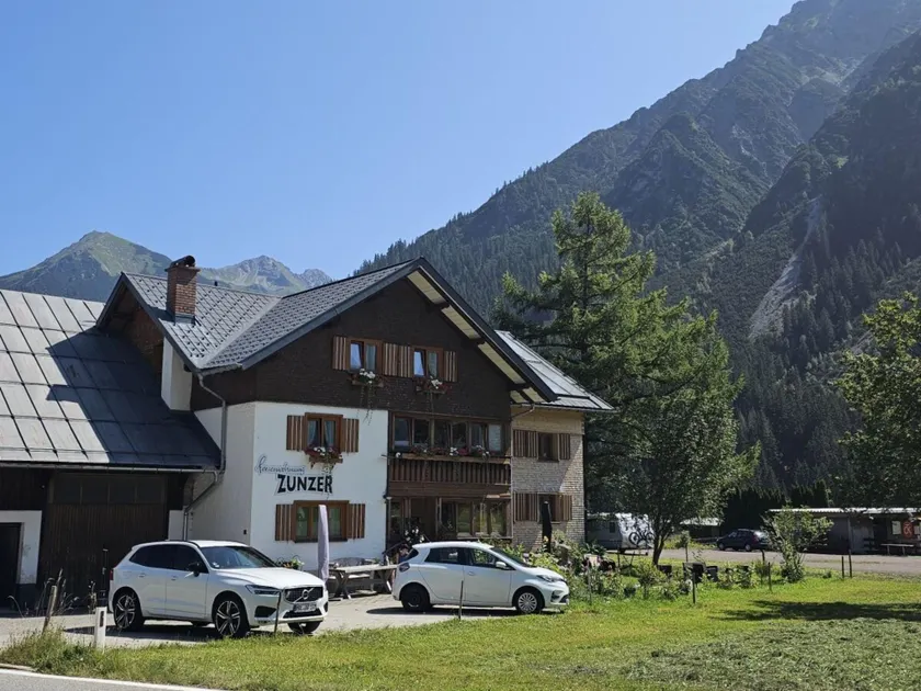 Holiday Apartment in Mittelberg with Wifi - Image 1
