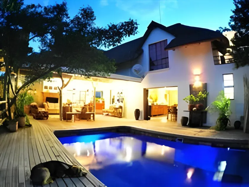 Utopia in Africa Guest Villa - Image 1