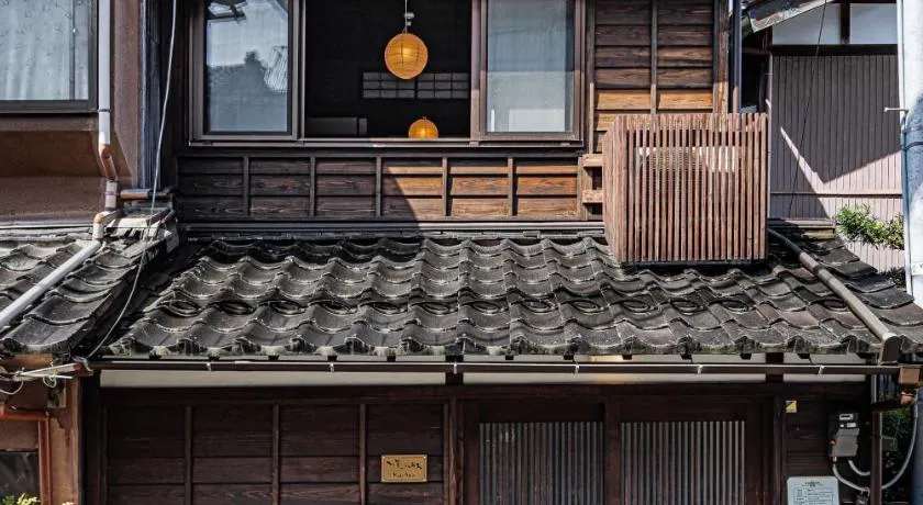 Kaga House - Image 1