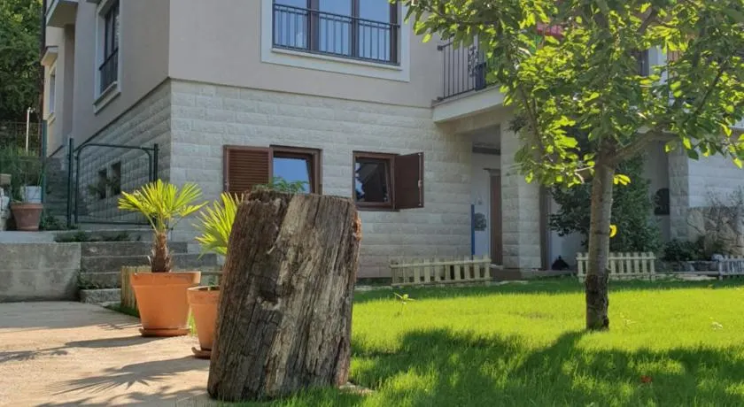 Studio Apartman Marti - Image 1
