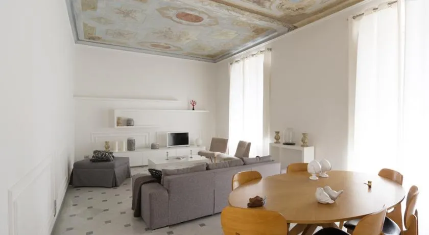 Via Chiodo Luxury Apartment - Image 1