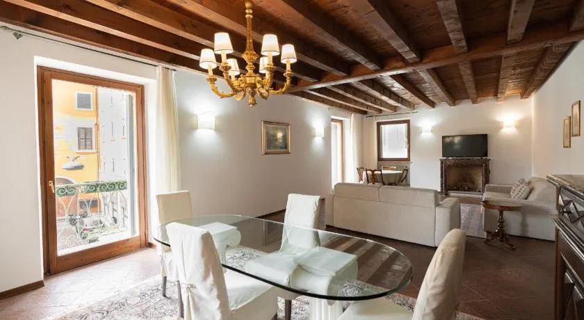 Centralissima e antica Residenza Cappello - Domus Verona - Image 1