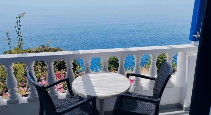 Marisini Sea View - Image 1