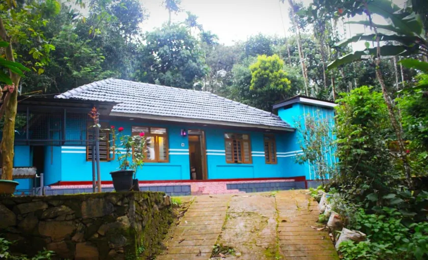Merbella Homestay - Image 1