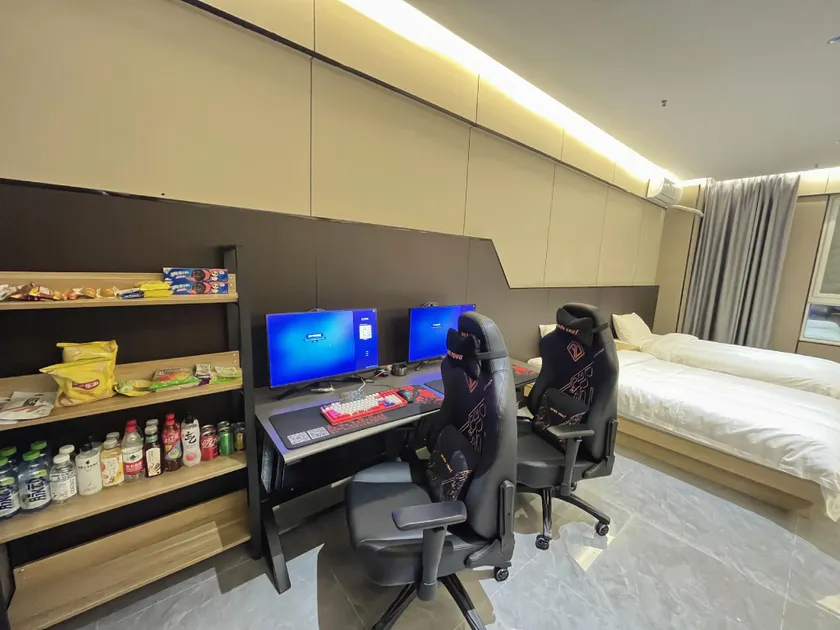 Aipu Esports Hotel (Baofeng Wanxiang Tianjie Branch) - Image 1