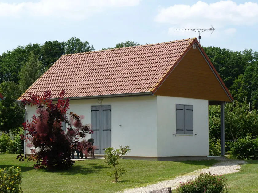 Semi-detached chalet with a terrace 100 m. from the beach - Image 1