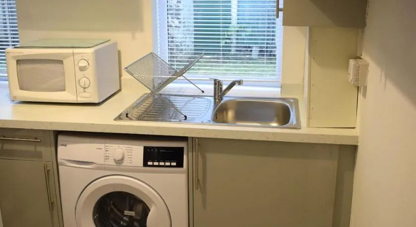 Kelpies Serviced Apartments- Robertson - Image 1