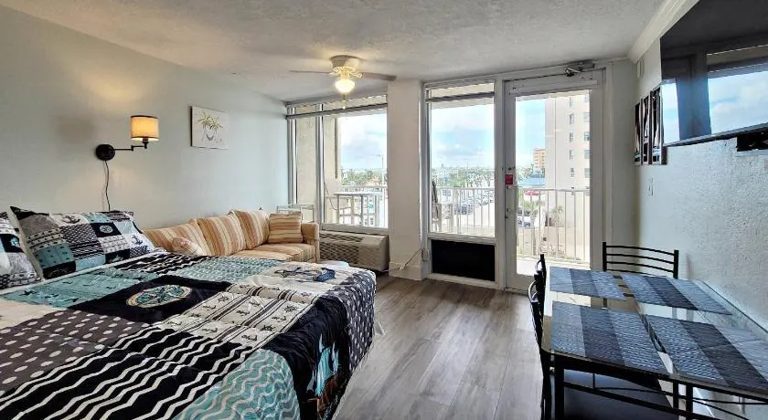Pirates Cove Condo Unit 406 - Image 1