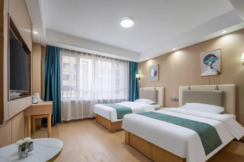 Appleman Hotel (Qingdao Jiaodong International Airport) - Image 1