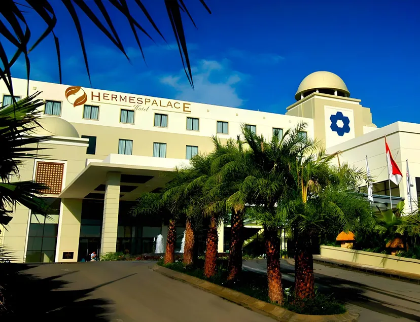 Hermes Palace Hotel Banda Aceh - Image 1
