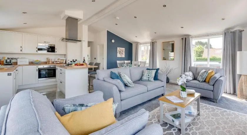 2 Bed in Burnham Market oc-2335 - Image 1