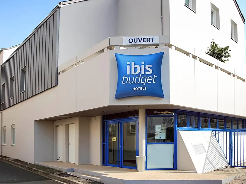 ibis budget Cholet Centre - Image 1