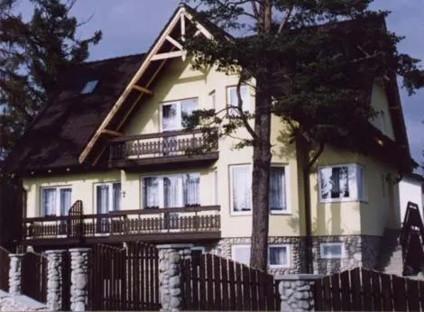 Vila Altwaldorf B&B Vysoke Tatry - Image 1